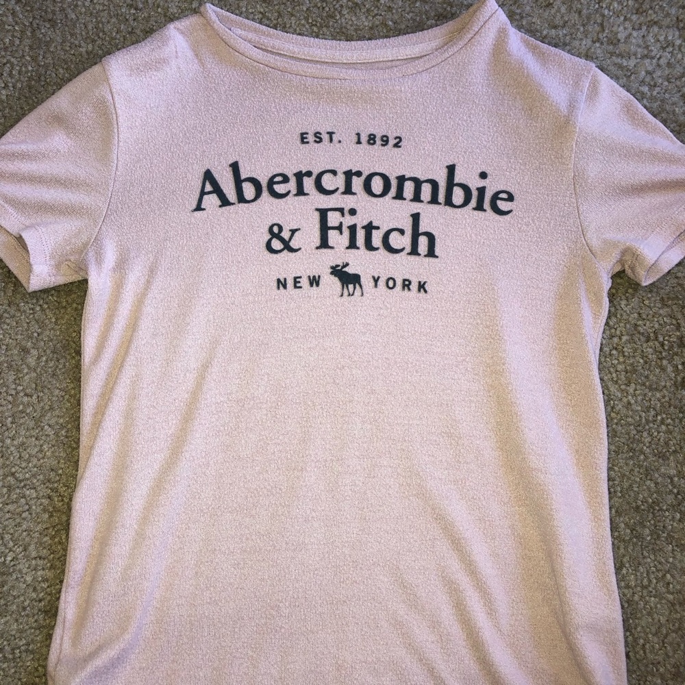 Abercrombie & Fitch Top